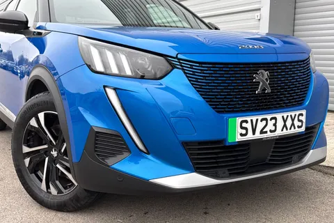 SV23XXS PEUGEOT e-2008 50kWh GT Auto 5dr (7kW Charger) Thumbnail #18