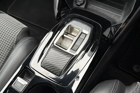 SV23XXS PEUGEOT e-2008 50kWh GT Auto 5dr (7kW Charger) Thumbnail #21
