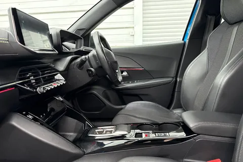 SV23XXS PEUGEOT e-2008 50kWh GT Auto 5dr (7kW Charger) Thumbnail #37