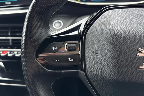 SV23XXS PEUGEOT e-2008 50kWh GT Auto 5dr (7kW Charger) Thumbnail #57