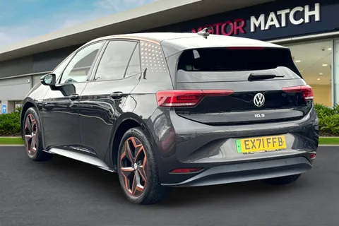 2 of 45 for VOLKSWAGEN ID.3 150kW Life Pro Performance 58kWh 5dr Auto
