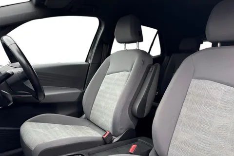 11 of 45 for VOLKSWAGEN ID.3 150kW Life Pro Performance 58kWh 5dr Auto