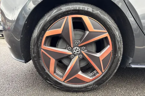 24 of 45 for VOLKSWAGEN ID.3 150kW Life Pro Performance 58kWh 5dr Auto