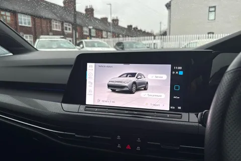 RF73GXJ Volkswagen Golf 1.4 TSI 13kWh GTE DSG Euro 6 (s/s) 5dr Thumbnail #34