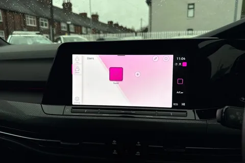 RF73GXJ Volkswagen Golf 1.4 TSI 13kWh GTE DSG Euro 6 (s/s) 5dr Thumbnail #48