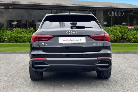 PF71JMO Audi Q3 Black Edition 35 TFSI  150 PS S tronic Thumbnail #5