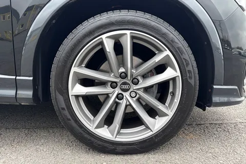 PF71JMO Audi Q3 Black Edition 35 TFSI  150 PS S tronic Thumbnail #11