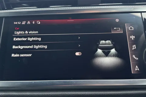 PF71JMO Audi Q3 Black Edition 35 TFSI  150 PS S tronic Thumbnail #60