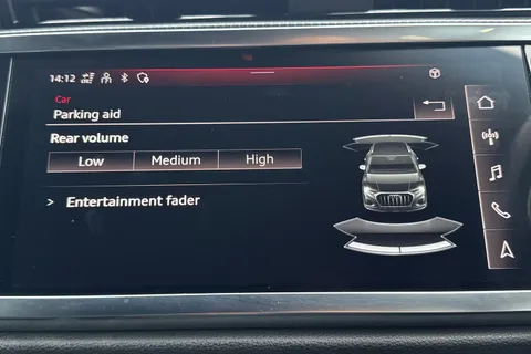 PF71JMO Audi Q3 Black Edition 35 TFSI  150 PS S tronic Thumbnail #62