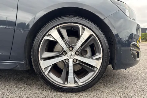 KW66HPZ PEUGEOT 308 2.0 BlueHDi GT Line EAT Euro 6 (s/s) 5dr Thumbnail #11