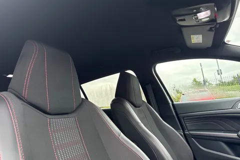 KW66HPZ PEUGEOT 308 2.0 BlueHDi GT Line EAT Euro 6 (s/s) 5dr Thumbnail #25