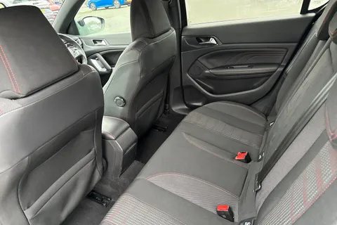 KW66HPZ PEUGEOT 308 2.0 BlueHDi GT Line EAT Euro 6 (s/s) 5dr Thumbnail #36