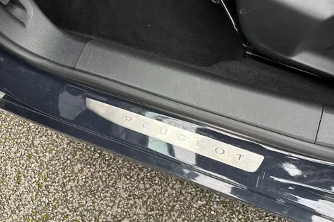 KW66HPZ PEUGEOT 308 2.0 BlueHDi GT Line EAT Euro 6 (s/s) 5dr Thumbnail #38