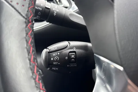 KW66HPZ PEUGEOT 308 2.0 BlueHDi GT Line EAT Euro 6 (s/s) 5dr Thumbnail #41