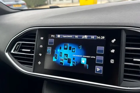 KW66HPZ PEUGEOT 308 2.0 BlueHDi GT Line EAT Euro 6 (s/s) 5dr Thumbnail #49