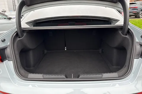 DK74VUW Audi A3 Sport 30 TFSI 116 PS 6-speed Thumbnail #7