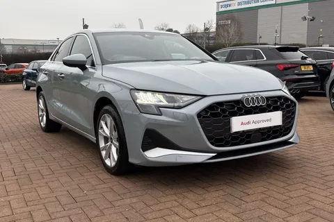 DK74VUW Audi A3 Sport 30 TFSI 116 PS 6-speed Thumbnail #9