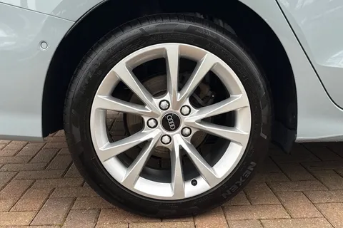 DK74VUW Audi A3 Sport 30 TFSI 116 PS 6-speed Thumbnail #10