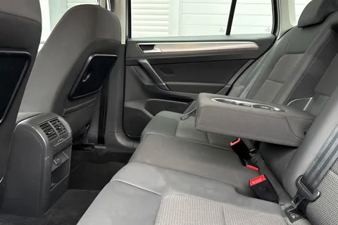 35 of 63 for VOLKSWAGEN GOLF SV 1.4 TSI SE 5dr DSG