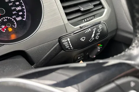 58 of 63 for VOLKSWAGEN GOLF SV 1.4 TSI SE 5dr DSG