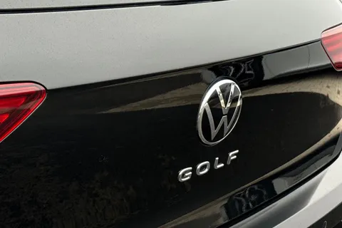 28 of 43 for VOLKSWAGEN GOLF 1.5 TSI 150 Match 5dr