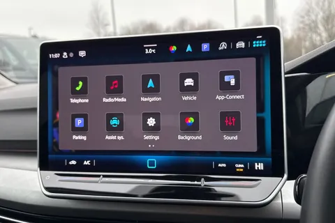 36 of 43 for VOLKSWAGEN GOLF 1.5 TSI 150 Match 5dr