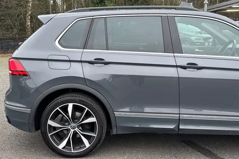 EX72OTE Volkswagen Tiguan 2.0 TSI 4Motion R-Line 5dr DSG Thumbnail #30
