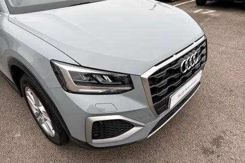 DC73TYT Audi Q2 Sport 30 TFSI  110 PS 6-speed Thumbnail #9