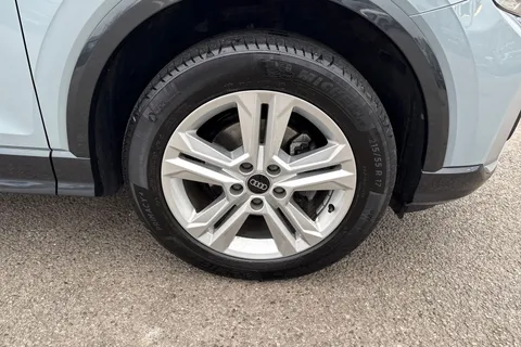 DC73TYT Audi Q2 Sport 30 TFSI  110 PS 6-speed Thumbnail #10