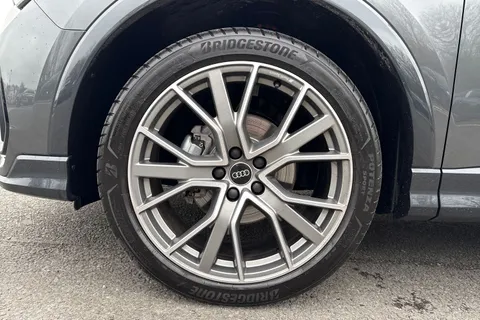 LM75ALO Audi Q3 Black Edition 35 TFSI  150 PS S tronic Thumbnail #13