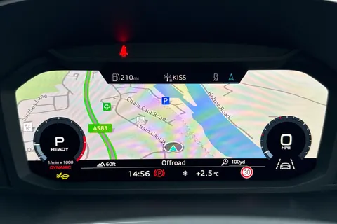 LM75ALO Audi Q3 Black Edition 35 TFSI  150 PS S tronic Thumbnail #54