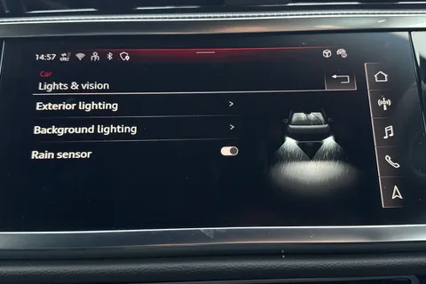 LM75ALO Audi Q3 Black Edition 35 TFSI  150 PS S tronic Thumbnail #59