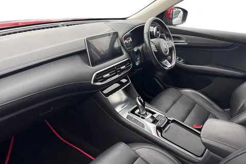 9 of 48 for MG Mg Hs 1.5 T-GDI 16.6kWh Excite Auto Euro 6 (s/s) 5dr