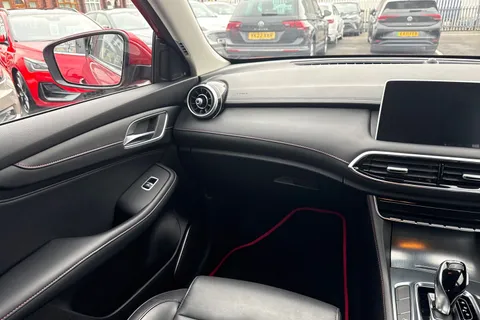 15 of 48 for MG Mg Hs 1.5 T-GDI 16.6kWh Excite Auto Euro 6 (s/s) 5dr