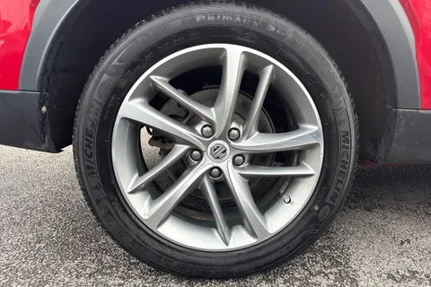 23 of 48 for MG Mg Hs 1.5 T-GDI 16.6kWh Excite Auto Euro 6 (s/s) 5dr