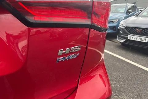 26 of 48 for MG Mg Hs 1.5 T-GDI 16.6kWh Excite Auto Euro 6 (s/s) 5dr