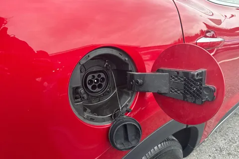 27 of 48 for MG Mg Hs 1.5 T-GDI 16.6kWh Excite Auto Euro 6 (s/s) 5dr