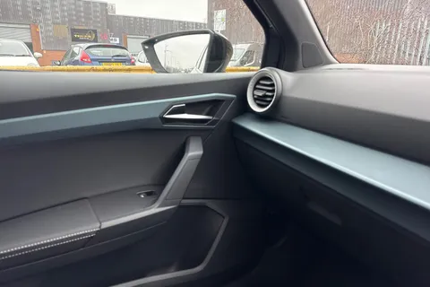 DA75HWJ SEAT Arona 1.0 TSI XPERIENCE Lux DSG Euro 6 (s/s) 5dr Thumbnail #33