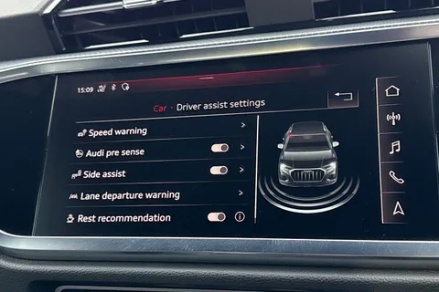 DS70CAV Audi Q3 1.5 TFSI CoD 35 S line S Tronic Euro 6 (s/s) 5dr Thumbnail #35