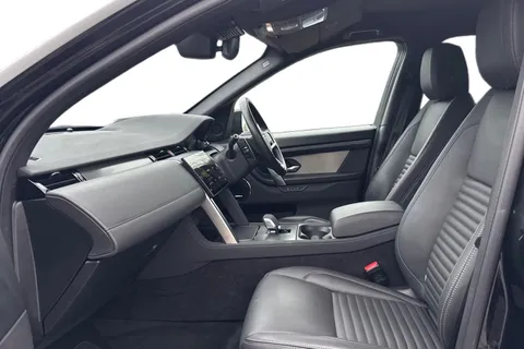 KM24WYS Land Rover Discovery Sport 2.0 D200 Dynamic HSE 5dr Thumbnail #4