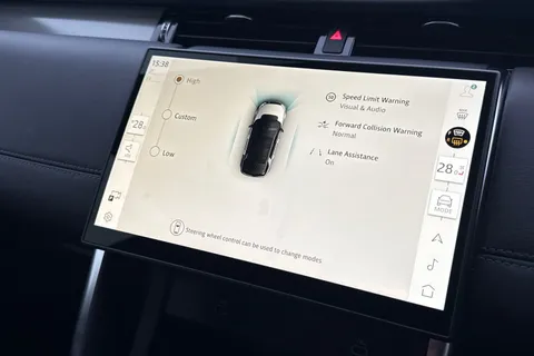 KM24WYS Land Rover Discovery Sport 2.0 D200 Dynamic HSE 5dr Thumbnail #39