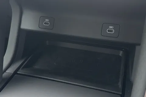 KM24WYS Land Rover Discovery Sport 2.0 D200 Dynamic HSE 5dr Thumbnail #42