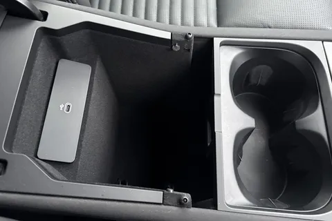 KM24WYS Land Rover Discovery Sport 2.0 D200 Dynamic HSE 5dr Thumbnail #44