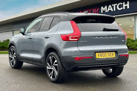 V800SER Volvo Xc40 2.0 B4 MHEV R-Design Pro Auto Euro 6 (s/s) 5dr Thumbnail #3