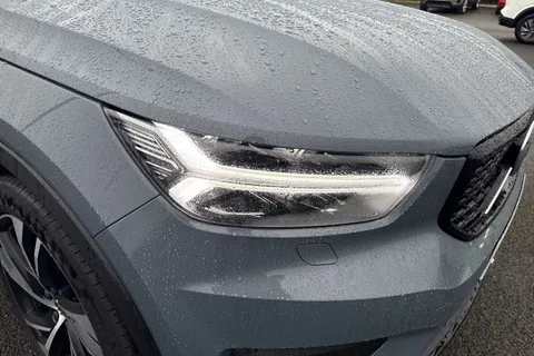 V800SER Volvo Xc40 2.0 B4 MHEV R-Design Pro Auto Euro 6 (s/s) 5dr Thumbnail #9