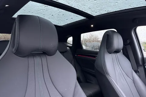 LD25TNN BYD Seal U 1.5 DM-i 18.3kWh Design CVT Auto AWD Euro 6 (s/s) 5dr Thumbnail #22