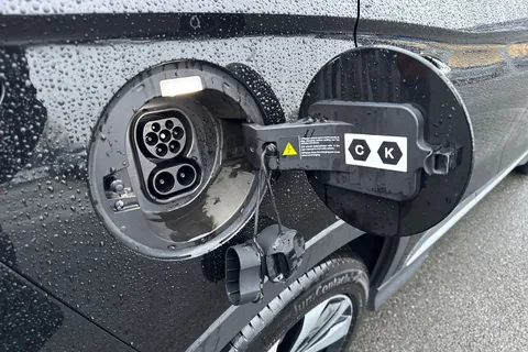 LD25TNN BYD Seal U 1.5 DM-i 18.3kWh Design CVT Auto AWD Euro 6 (s/s) 5dr Thumbnail #26