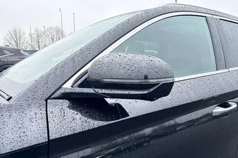 LD25TNN BYD Seal U 1.5 DM-i 18.3kWh Design CVT Auto AWD Euro 6 (s/s) 5dr Thumbnail #30