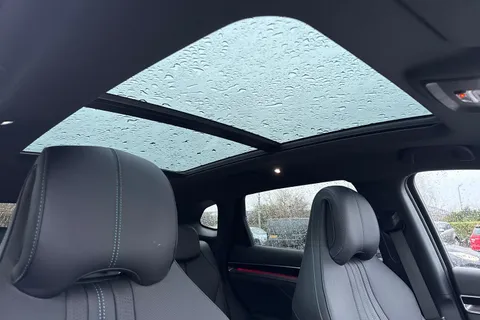 LD25TNN BYD Seal U 1.5 DM-i 18.3kWh Design CVT Auto AWD Euro 6 (s/s) 5dr Thumbnail #39