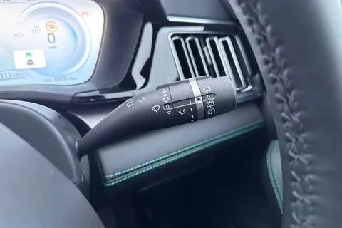 LD25TNN BYD Seal U 1.5 DM-i 18.3kWh Design CVT Auto AWD Euro 6 (s/s) 5dr Thumbnail #47